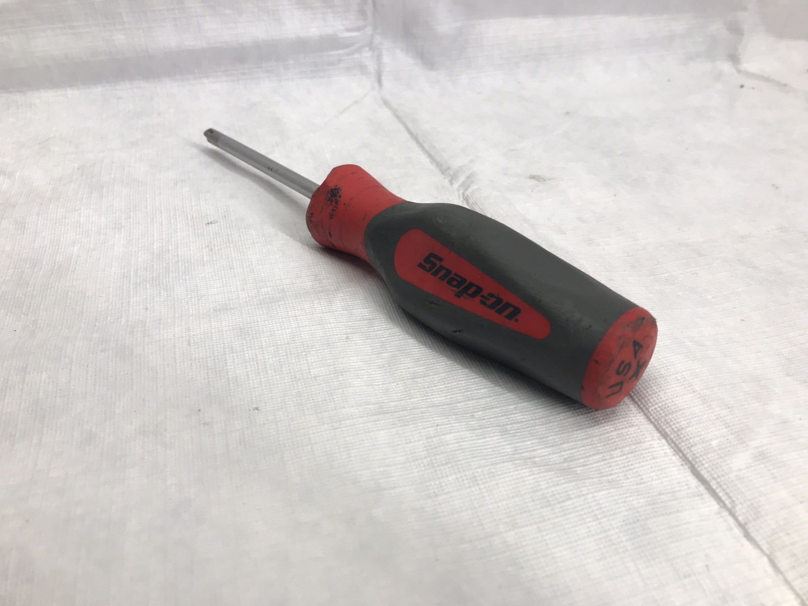 Snap On Tools SHDZ42 Pozidriv #2 Red & Gray Hard Grip Screwdriver USA