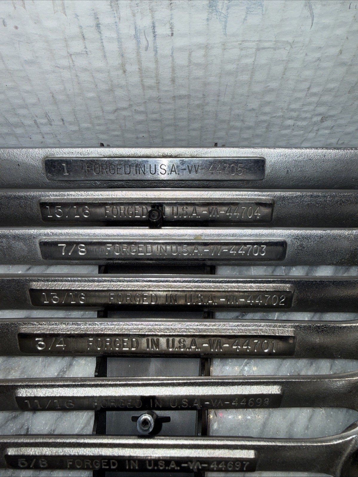 Craftsman , 14 pieces combination wrenches SAE 12 point, Made in the USA