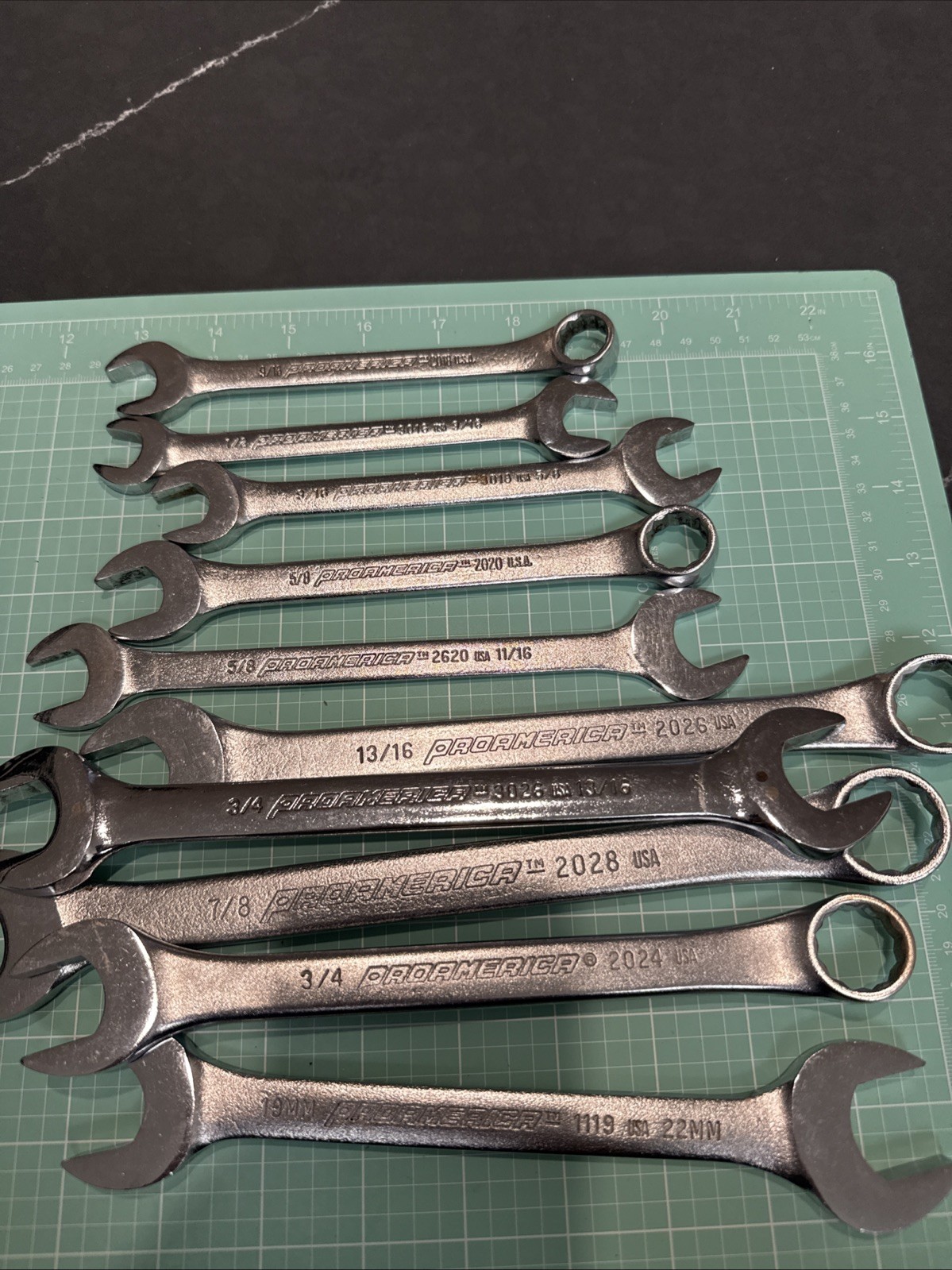 ProAmerica USA 10 Piece SAE 12 Point Comb. and Box Wrench Set 9/16″ – 7/8”