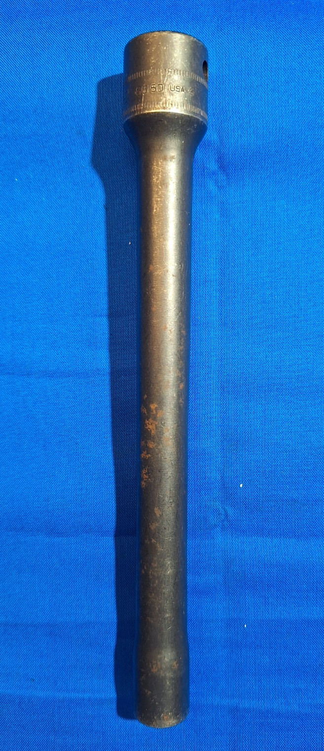 Snap-On 1/2″ Drive 12-Point Metric 12 mm Extra-Long Head Bolt Socket S6160