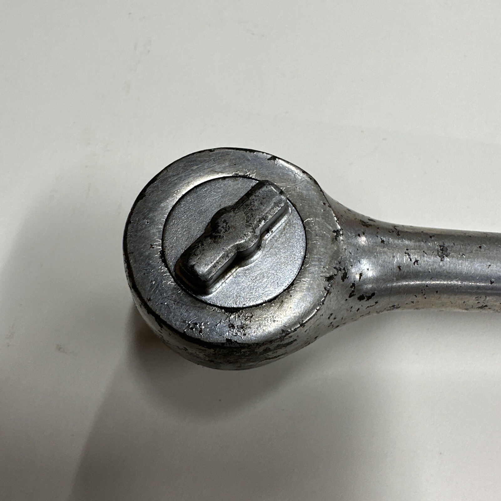 Vintage Husky CS-43 1/2″ Drive Ratchet Made in USA 10″ Long