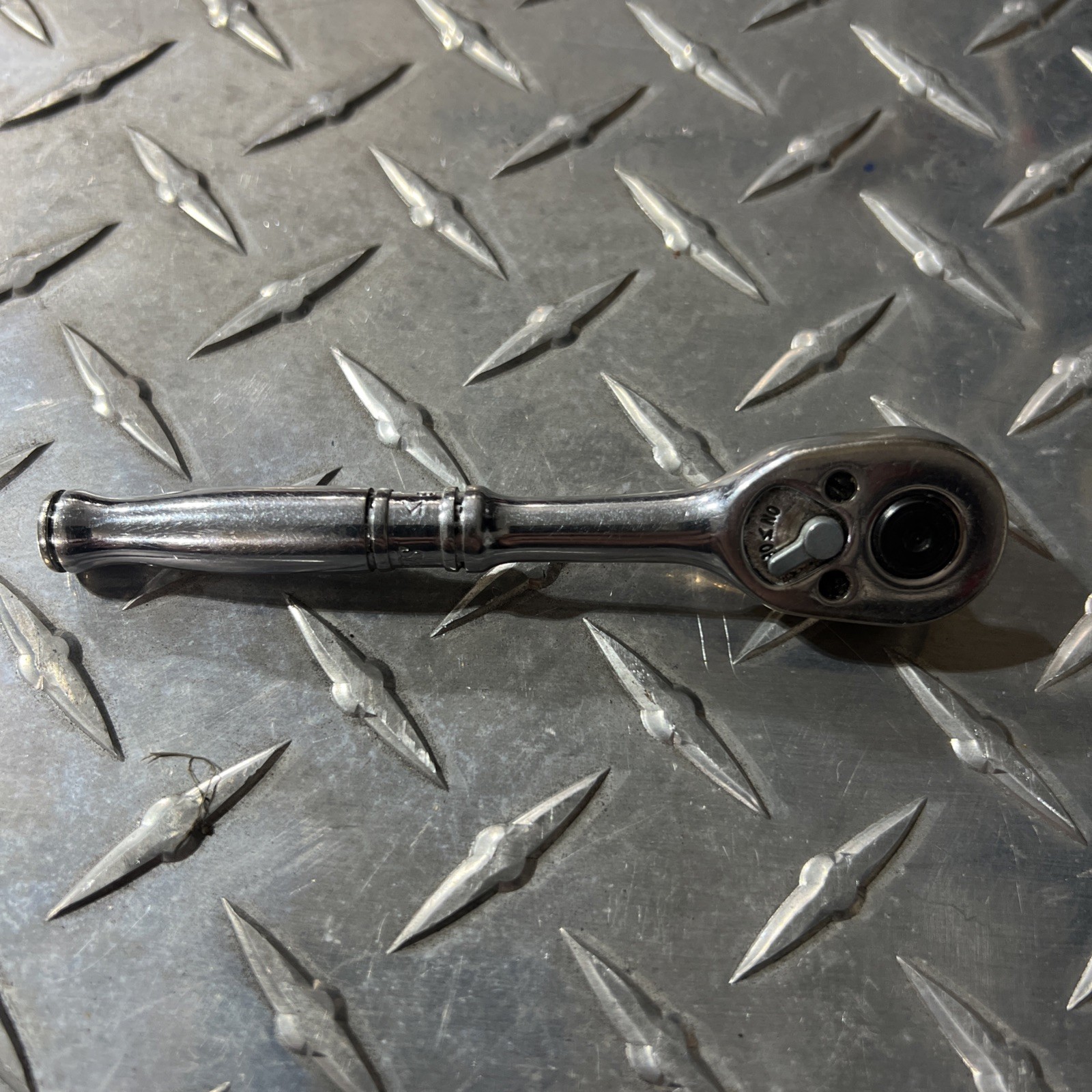 Snap On Tools 1/4″ Drive TM70B Ratchet Vtg USA