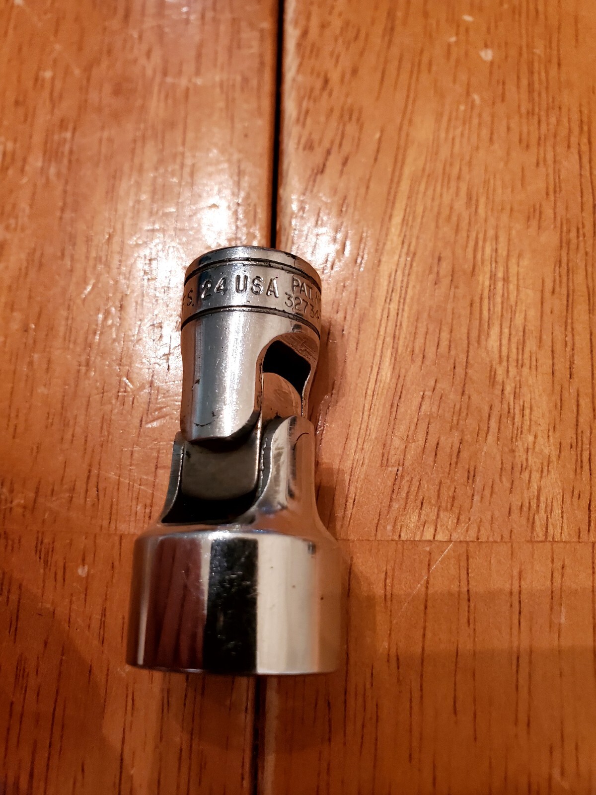 Snap On 3/8 Drive 3/4 6PT Swivel Socket FS24