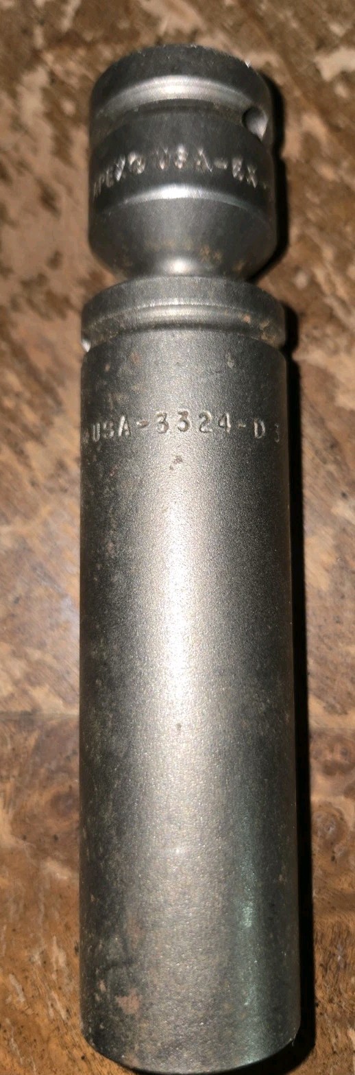 APEX EX-375 3/8 AND 3324-D 3/4 CONNECTED SOCKET AND EXTENSION EXACTLY AS SHOWN