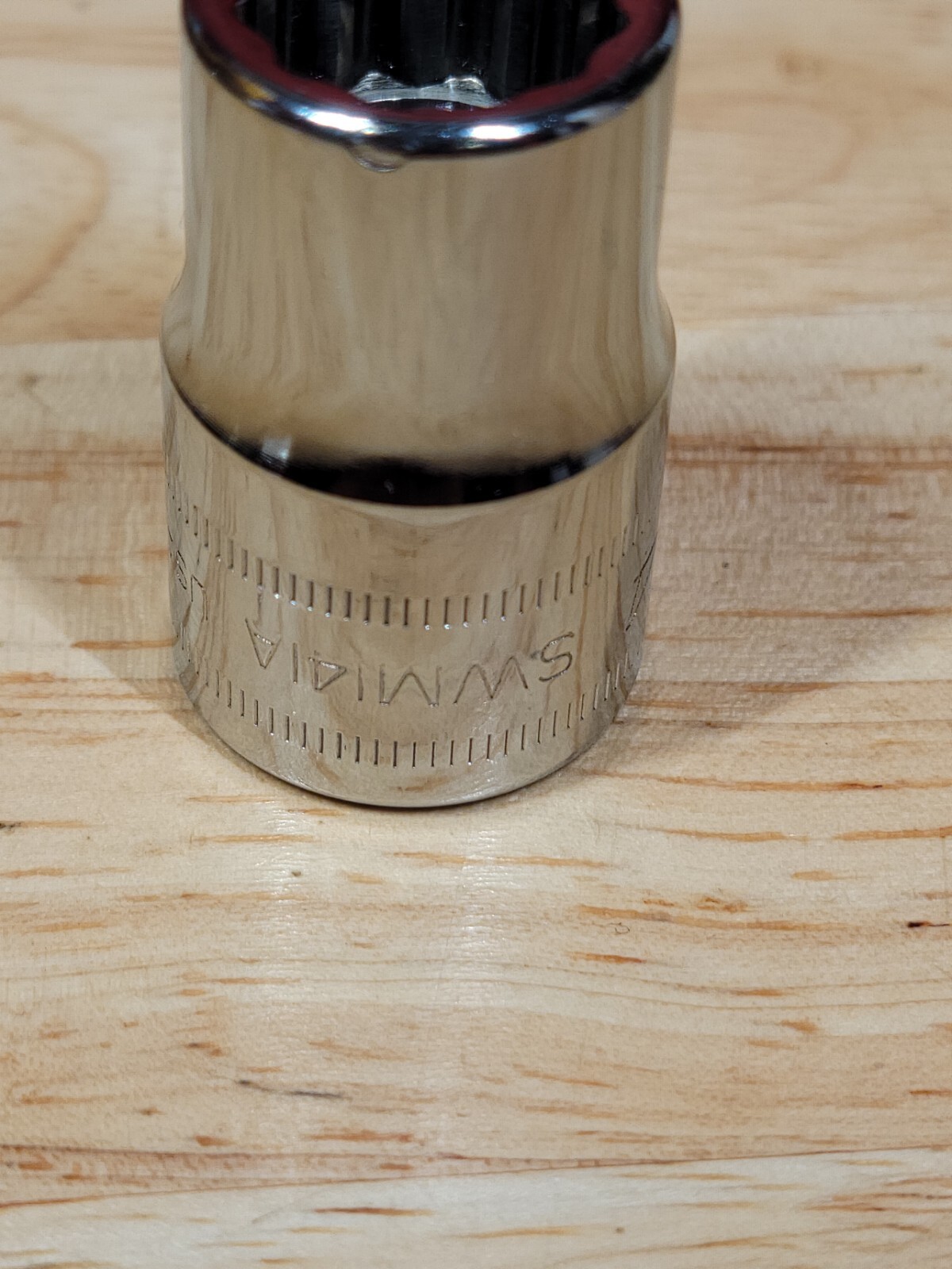 Snap-on Tools SWM141A 14mm 1/2″ Drive Metric 12-Point Shallow Socket