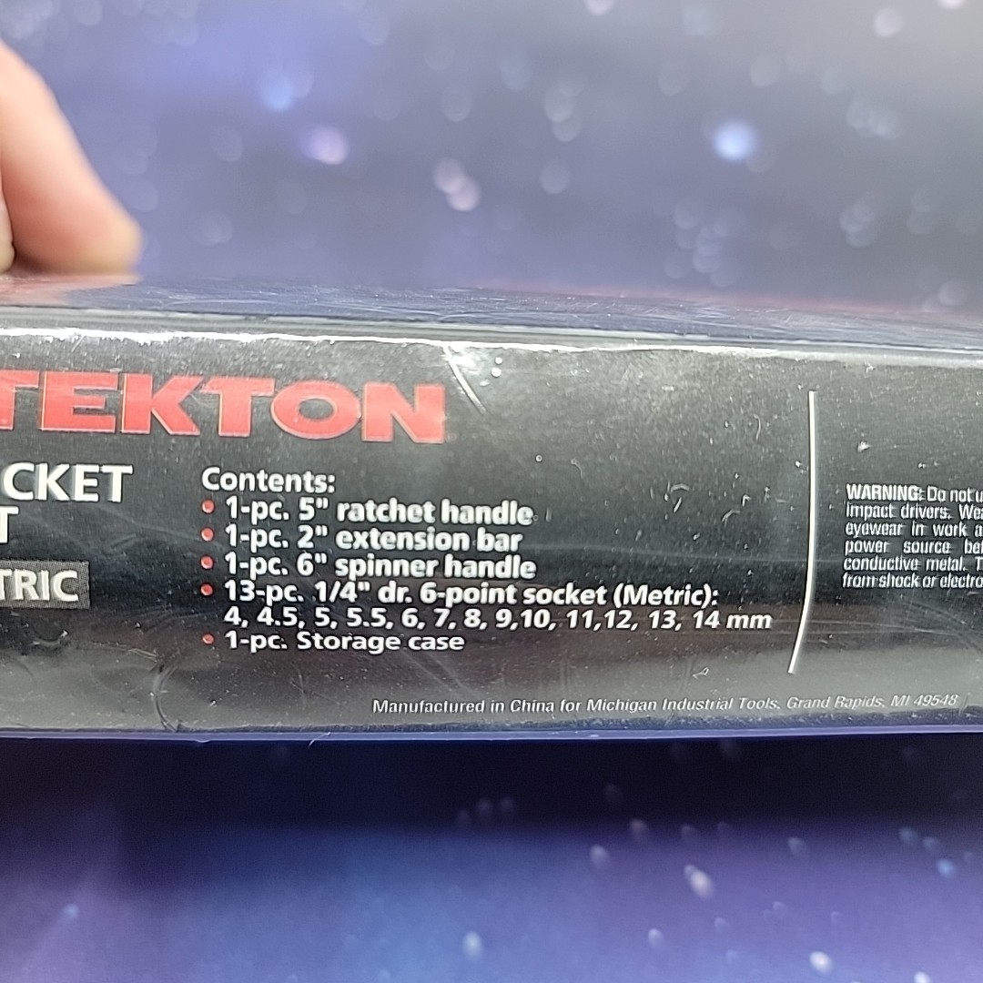Tekton 17 Piece Socket Set 1/4″ Drive Metric 1020 Carbon Steel New Sealed