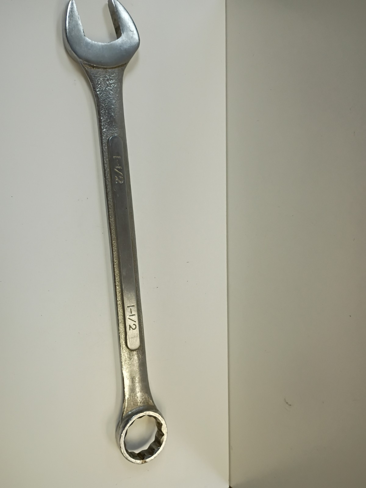 Unbranded Alloy Steel 1-1/2 Inch Wrench Made In China