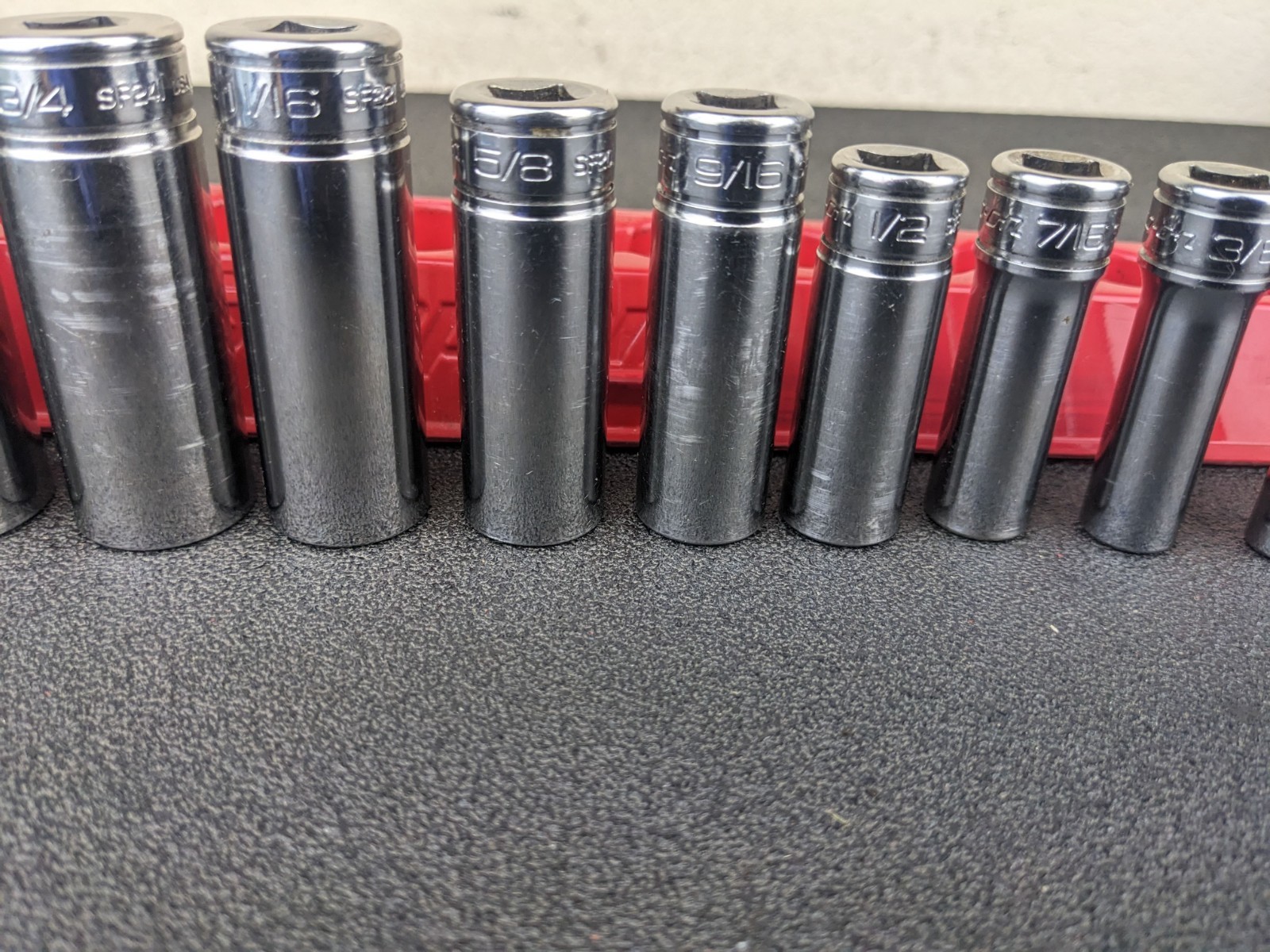 #bm187 Snap-on Tools USA 3/8″ Drive SAE 12 Point Deep Chrome Socket Set 211SFY