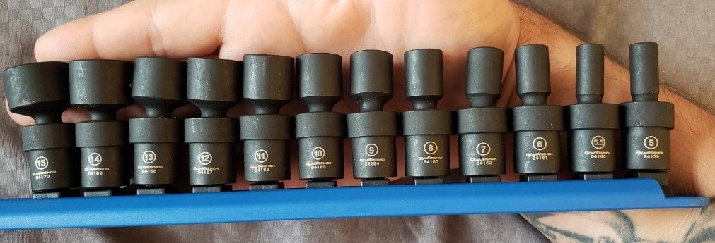 GEARWRENCH 84905 – 12 Piece 1/4″ Drive 6 Pt Standard Universal Impact Metric Set