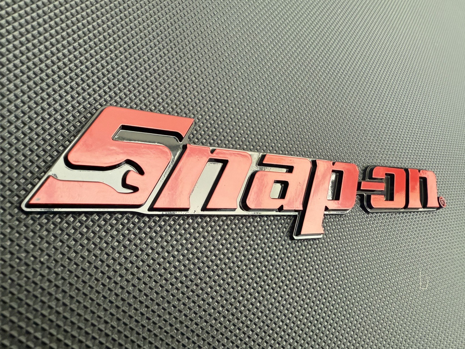 New Snap On LOGO 8” RED METAL Toolbox Roll Cab Badge Logo Emblem Sticker Decal