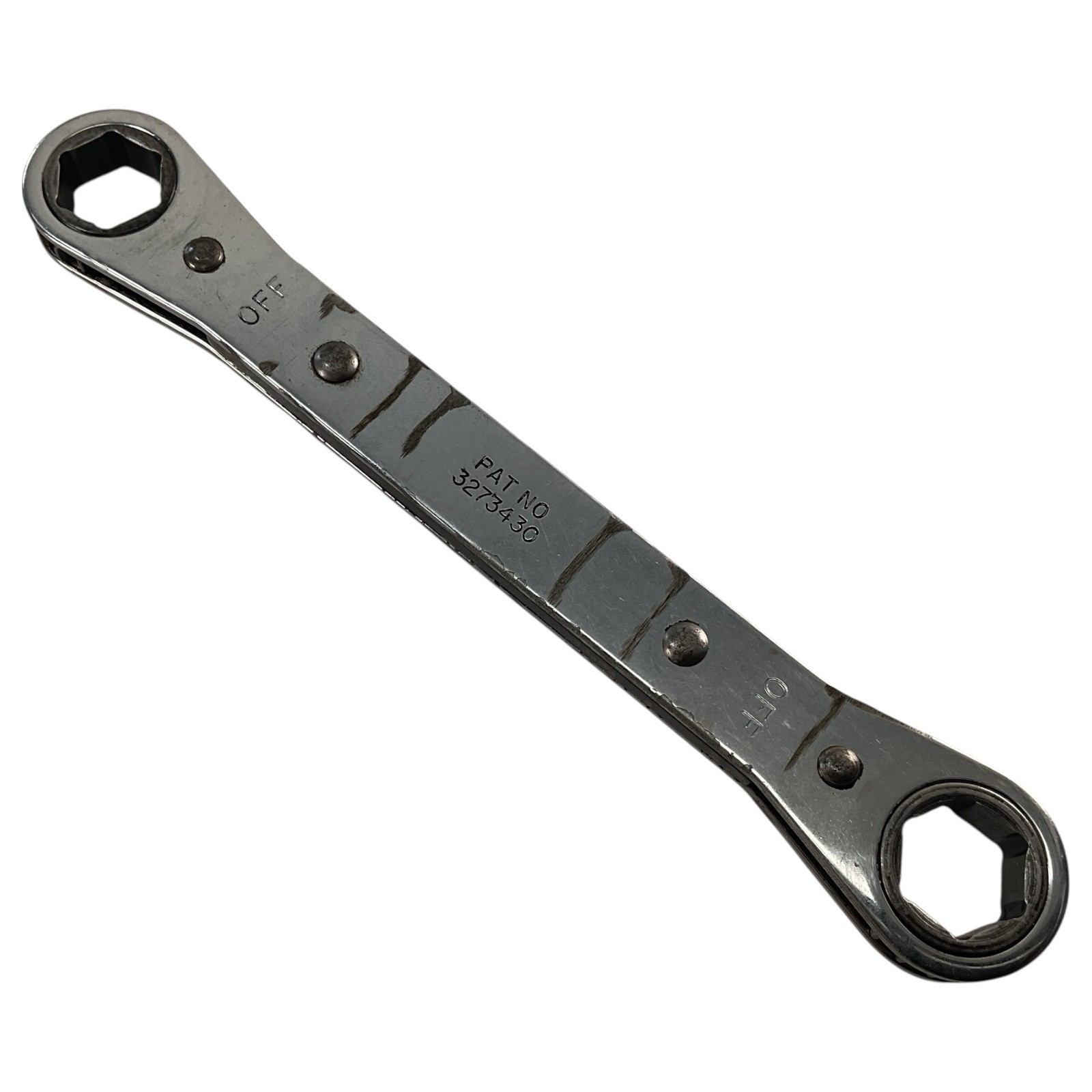 Snap-On Ratcheting Box Wrench R2022S 5/8″ X 11/16″ SAE 6pt USA Grind Marks