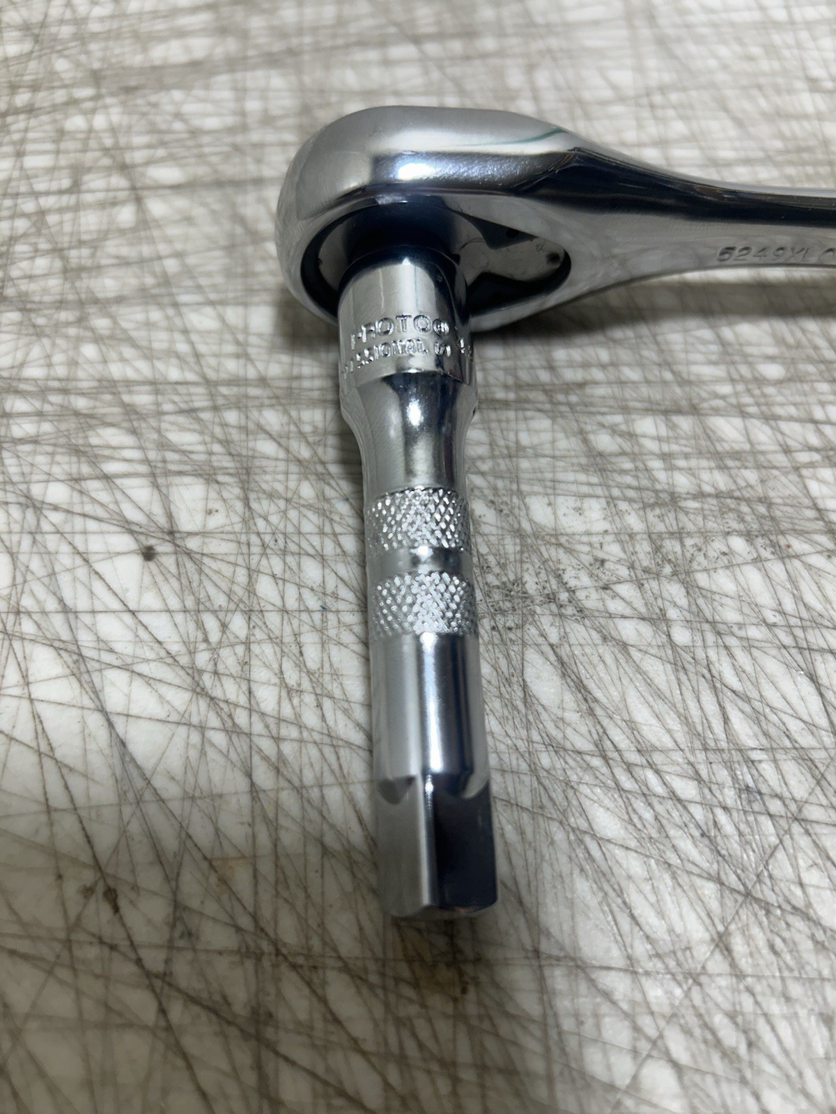 Proto 5249XLQR , 3/8″ Drive Pear Head Ratchet, 8-1/2″ & 3 in. Ext. Quick Release