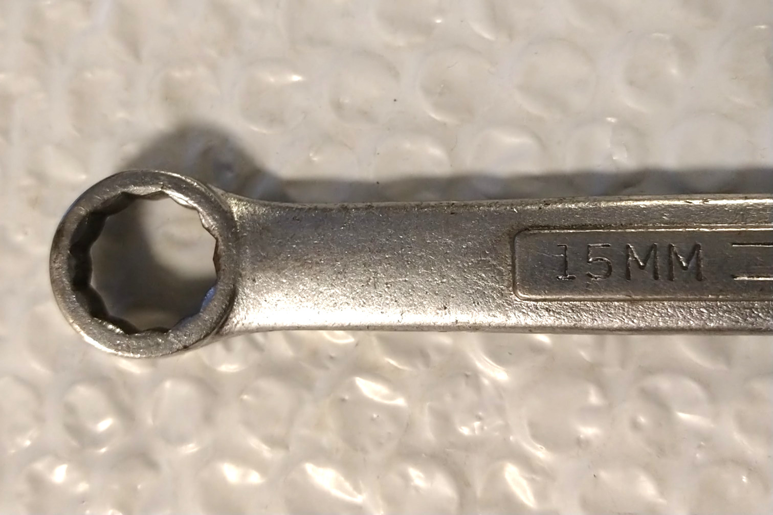 CRAFTSMAN TOOLS USA VV42919, 15MM. COMBINATION WRENCH, 7.75″ LONG, 12 POINT.