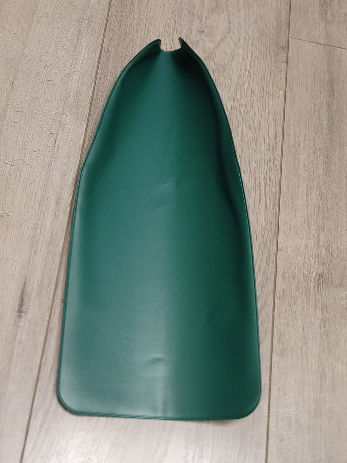 Easy Clean Flexible / Foldable Oil Drain Funnel Tool 14.5″ x 6.7″