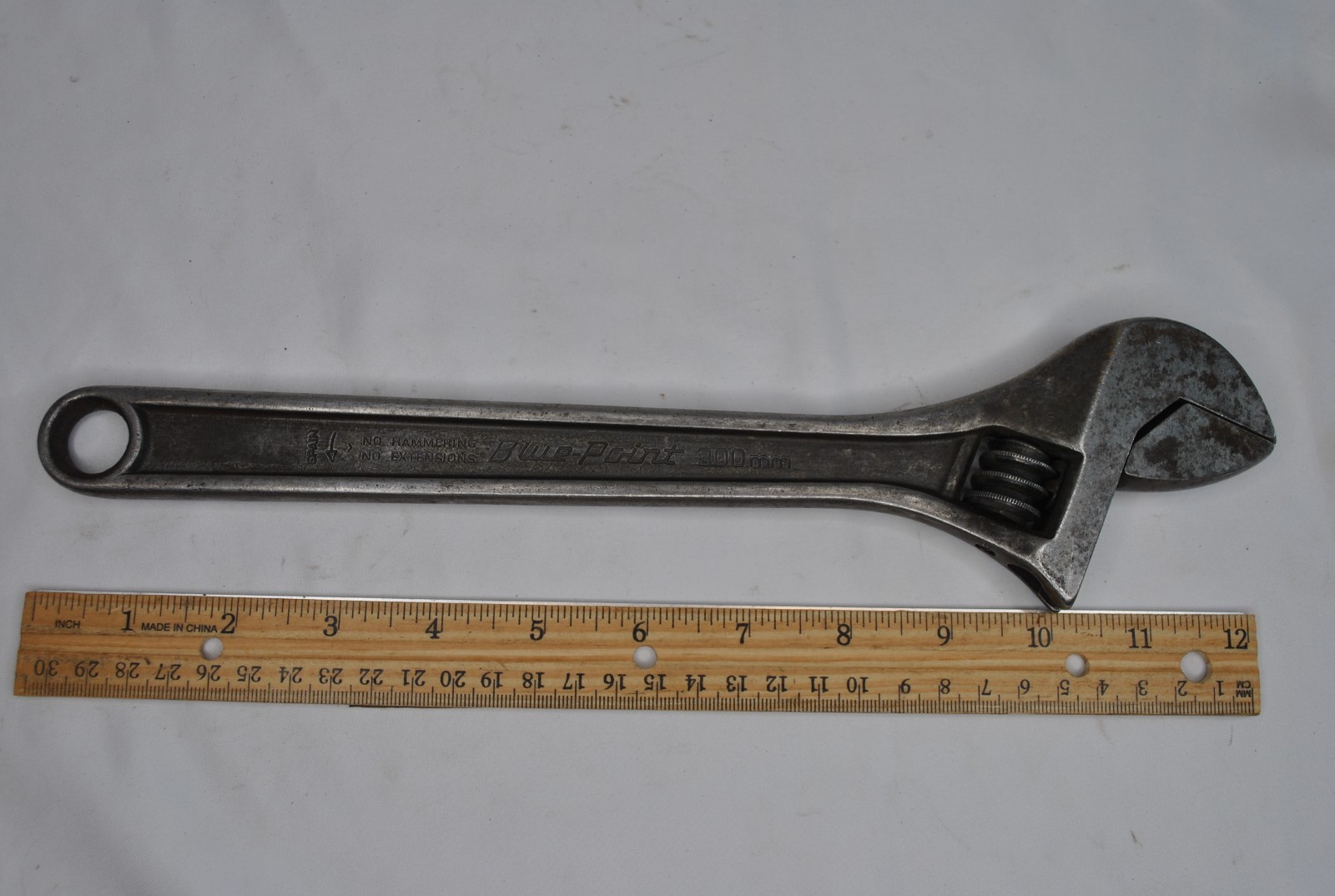 Blue-Point Tools by Snap-on 12″ Long Industrial Finish Adjustable Wrench GAJ12A