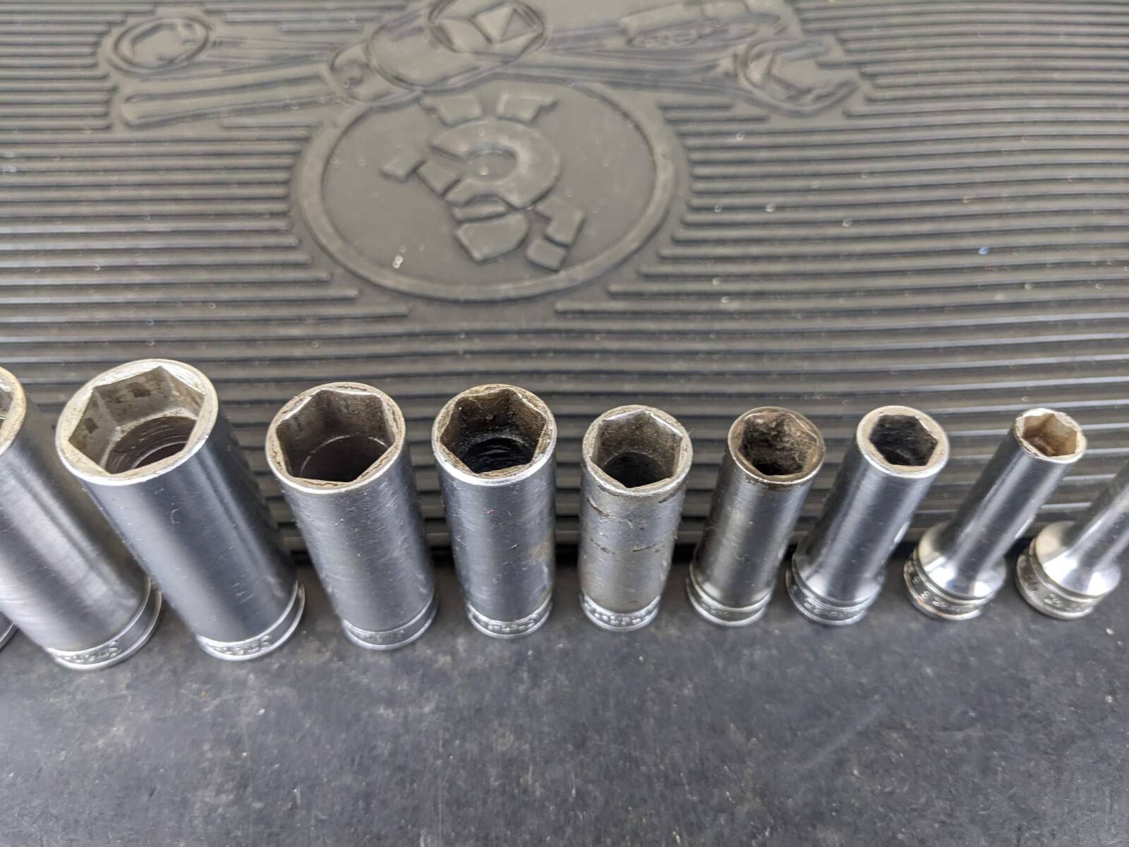 #bg227 Snap on Tools 211SFSY 3/8″ Drive Deep Chrome Socket Set Socket Set