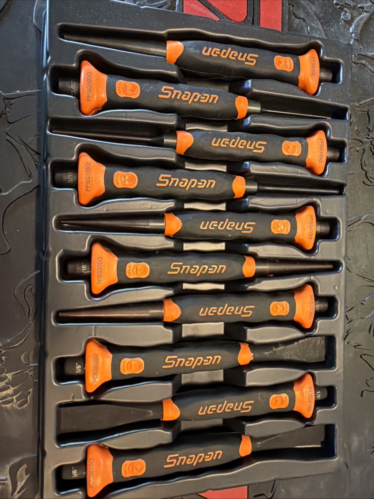 SNAP ON PUNCH & CHISEL SET SOFT GRIP PPCSG710 ORANGE LIGHTLY USED CONDITION