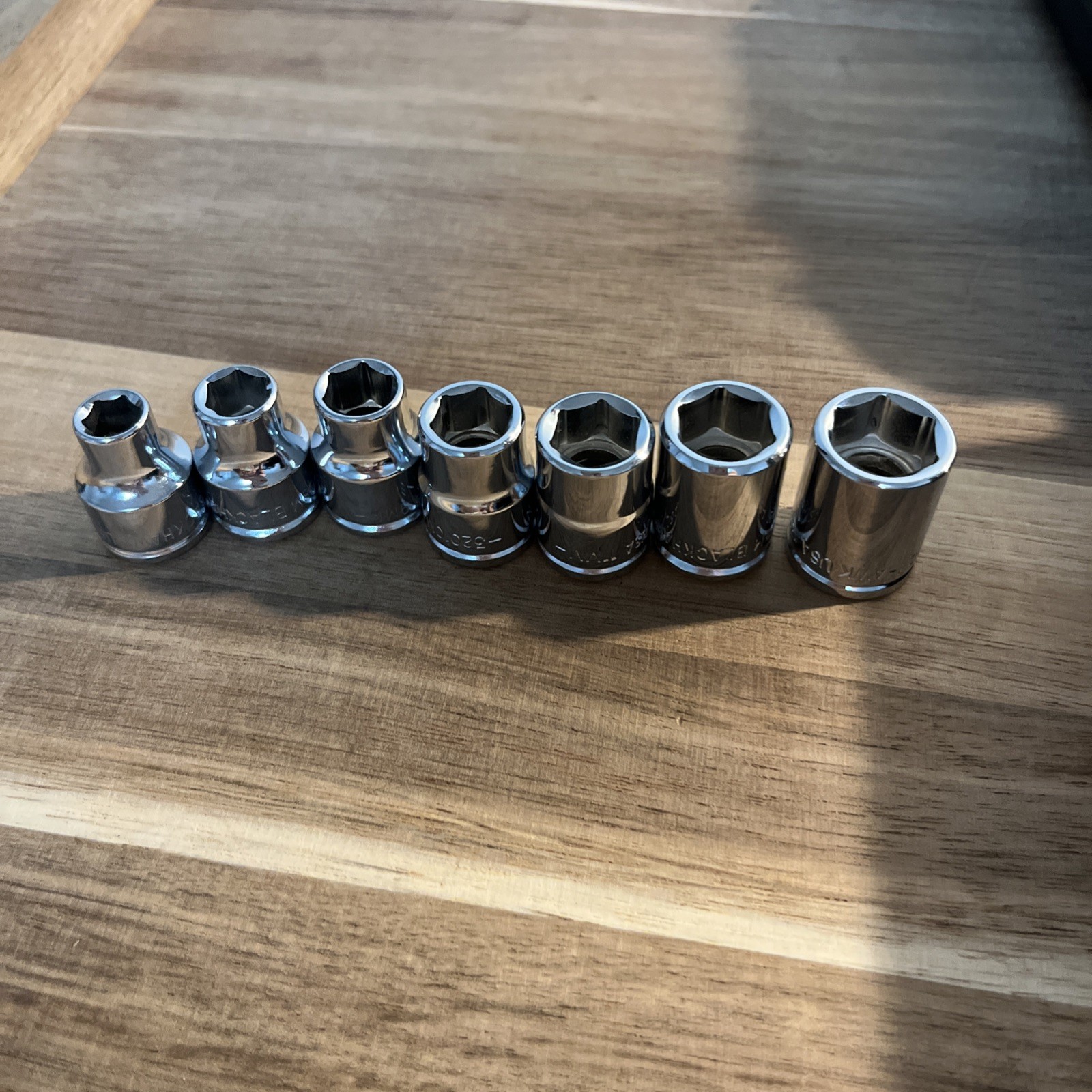 Blackhawk By Proto 3824-MNB 3/8″ Drive 24 Pc Metric Socket Set With Hard Case