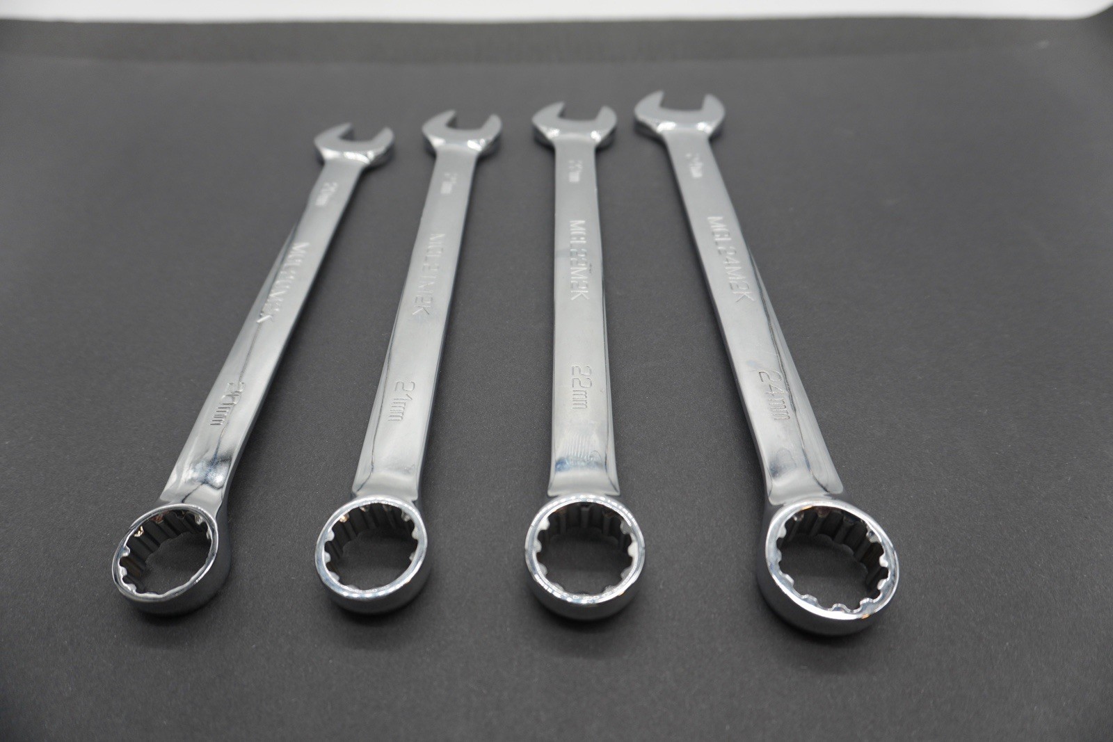 Matco Tools Wrench Set Combination Metric Long 4-Pieces Missing 23mm SMCLM52K