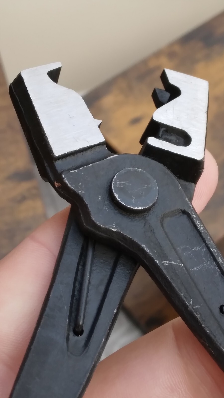Hose Clip Pliers Click R Type Collar Clamp. Spring Loaded, Double Dipped Handles
