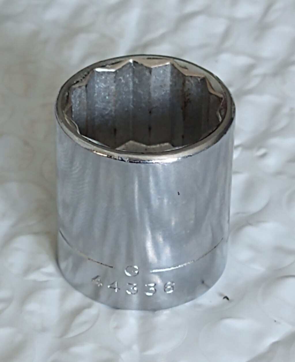CRAFTSMAN TOOLS USA G44336, 3/8″ DRIVE, 11/16″ SOCKET, SHALLOW, 12 POINT.