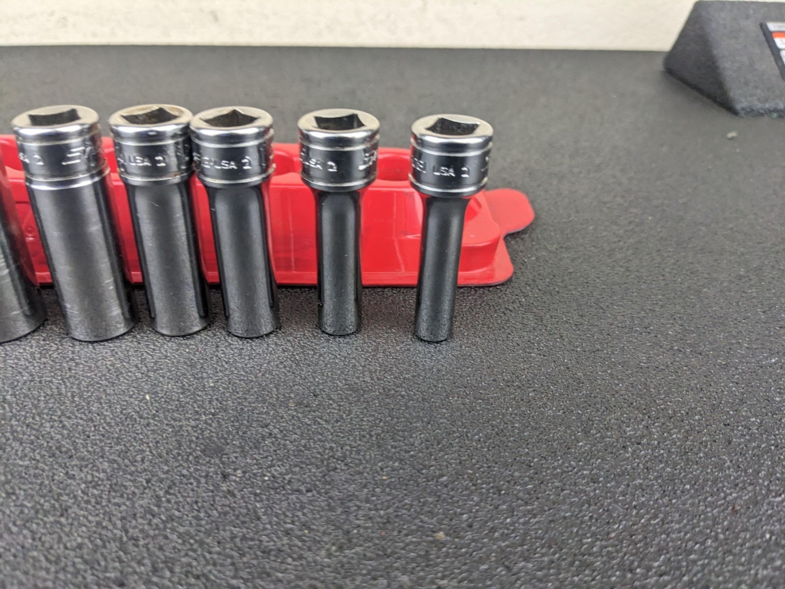 #bm187 Snap-on Tools USA 3/8″ Drive SAE 12 Point Deep Chrome Socket Set 211SFY