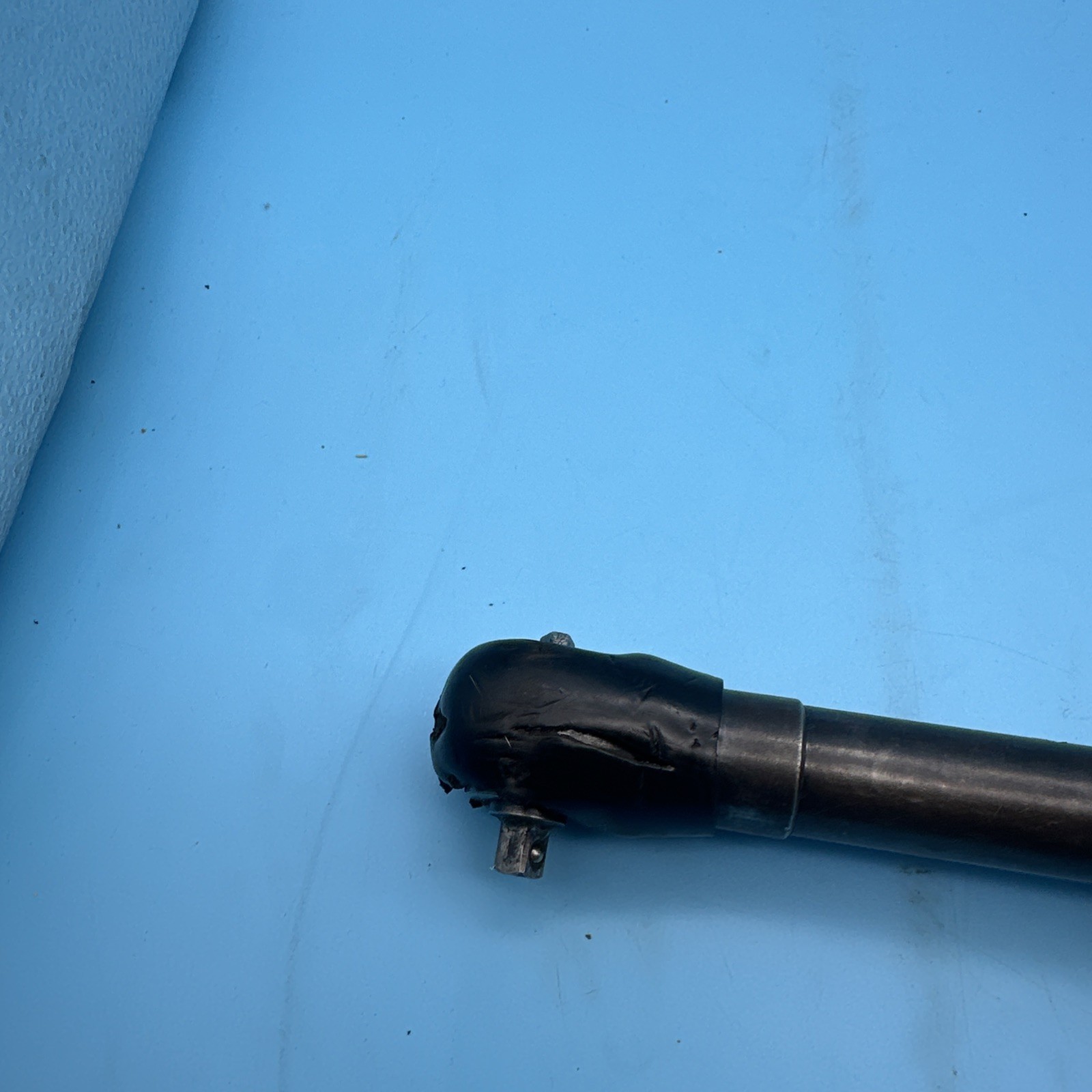 Snap-on CTR817G 1/4″ 14.4V MicroLithium Cordless Long Neck Ratchet *Pre Owned*