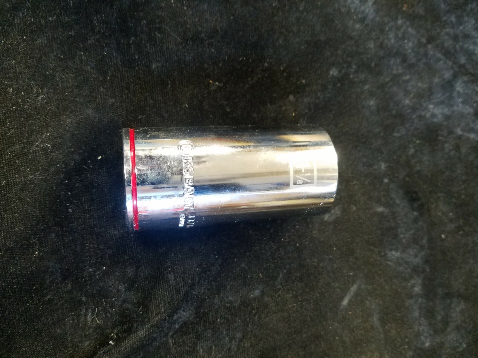 KOBALT 1 1/8 Inch Socket For 1/2 Inch Drive 12 Point 337760 3 Inches Long Deep