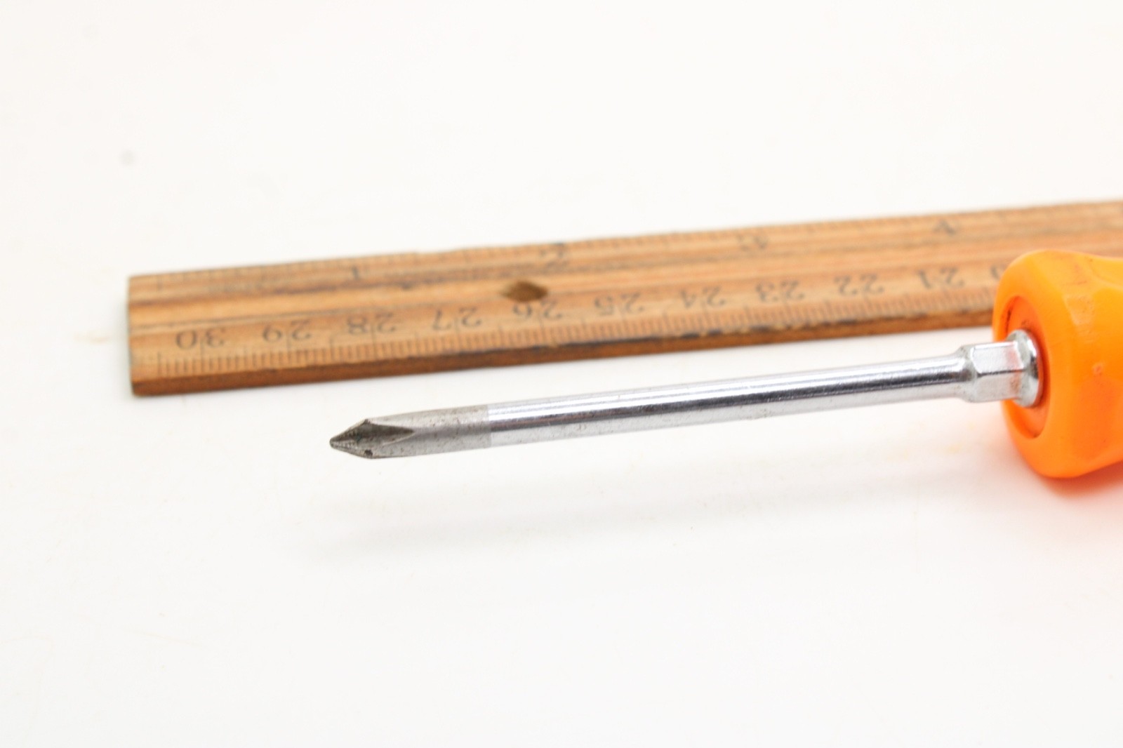 Snap-on SDDP31 #1 Phillips 3″ Screwdriver Hard Orange Handle USA