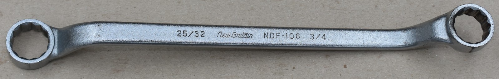 NEW BRITAIN NDF-106, 3/4″ x 25/32″ SAE, 12-POINT, OFFSET DOUBLE BOX END WRENCH