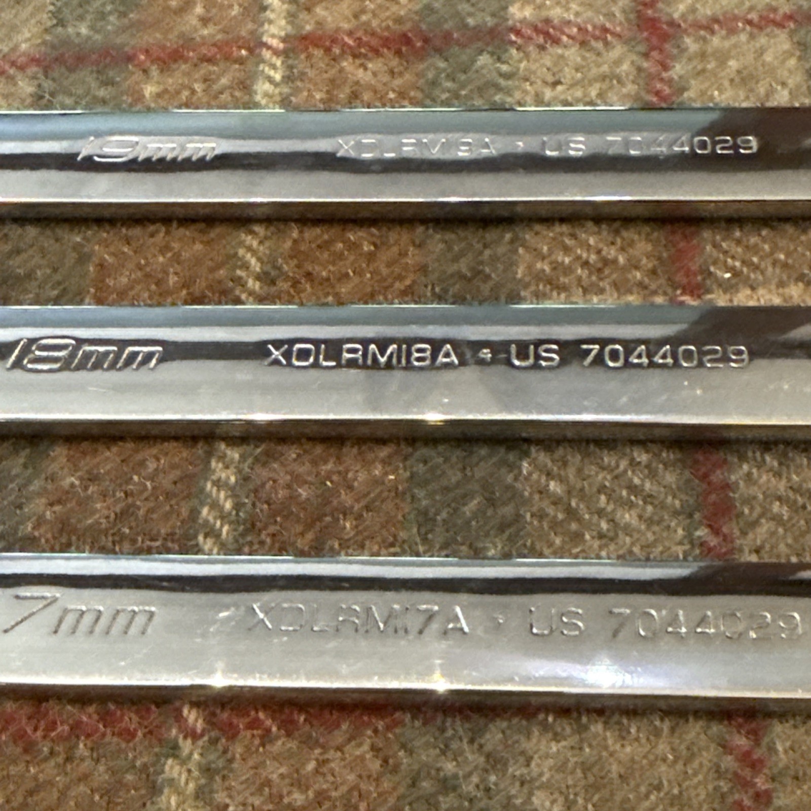 Snap-on 10pc METRIC Non-Reverse Ratcheting Combo Wrench Set SOXRM710A 10-19mm