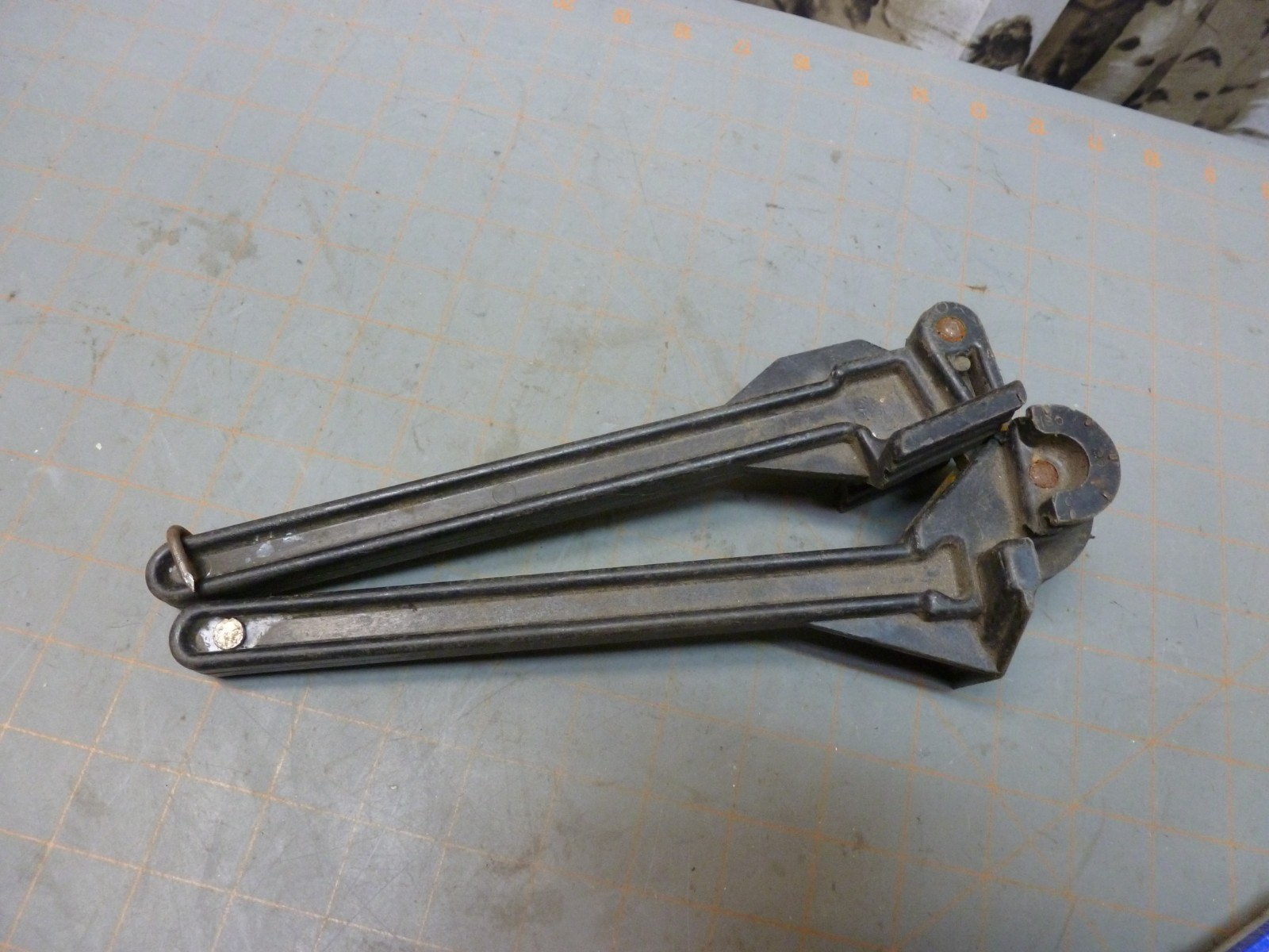 Robinair USA 14528 Fuel Brake A/C Line Pipe Tube Bender 4 Tubing Sizes