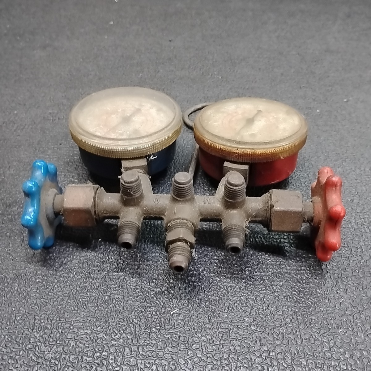 Vintage Robinair A/C Air Conditioner Analog Manifold Guages, UNTESTED
