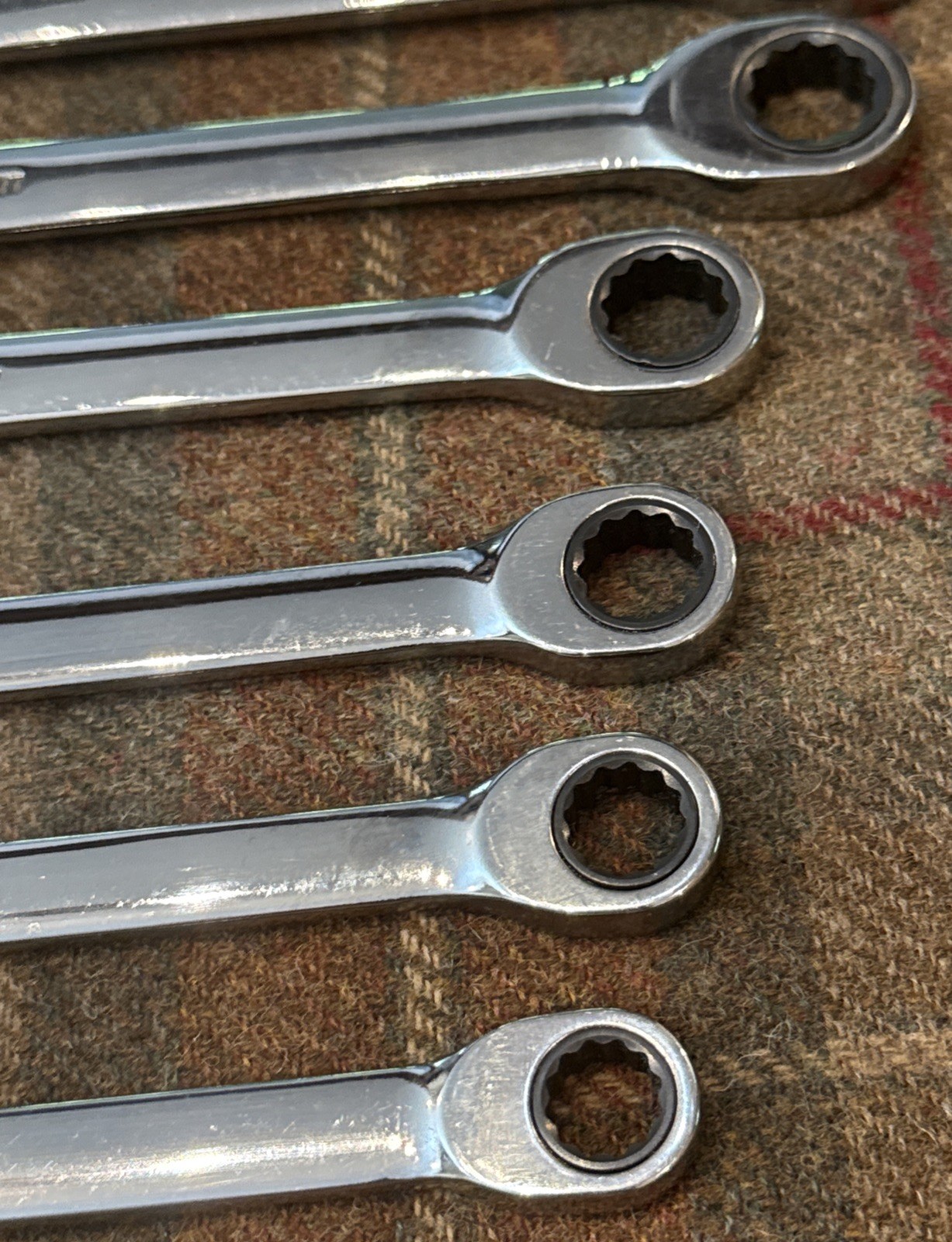 Snap-on 10pc METRIC Non-Reverse Ratcheting Combo Wrench Set SOXRM710A 10-19mm