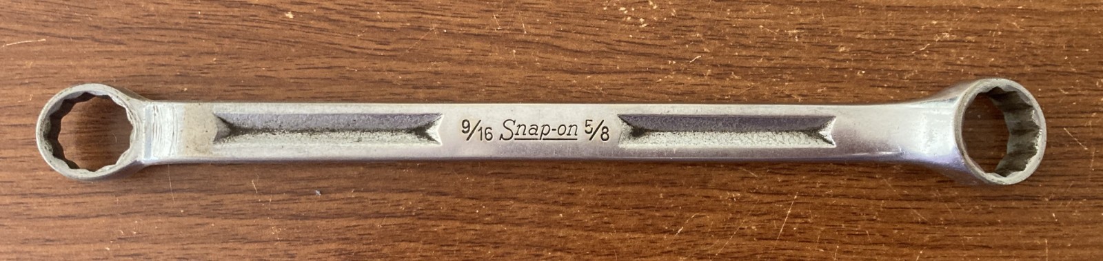 SNAP ON TOOLS (9/16″ x 5/8″) Offset Box End Wrench, 12 point, # XV1820