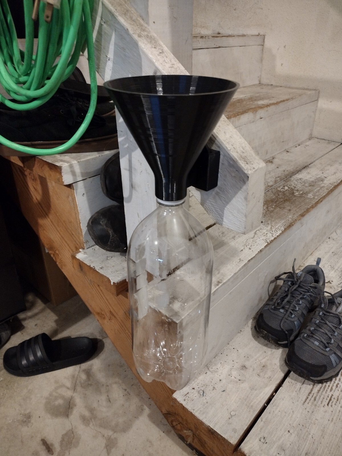 Weird Fab Funnel Holder, Oil Filter Drain/Drip Rack, Detachable Wall Mount, USA