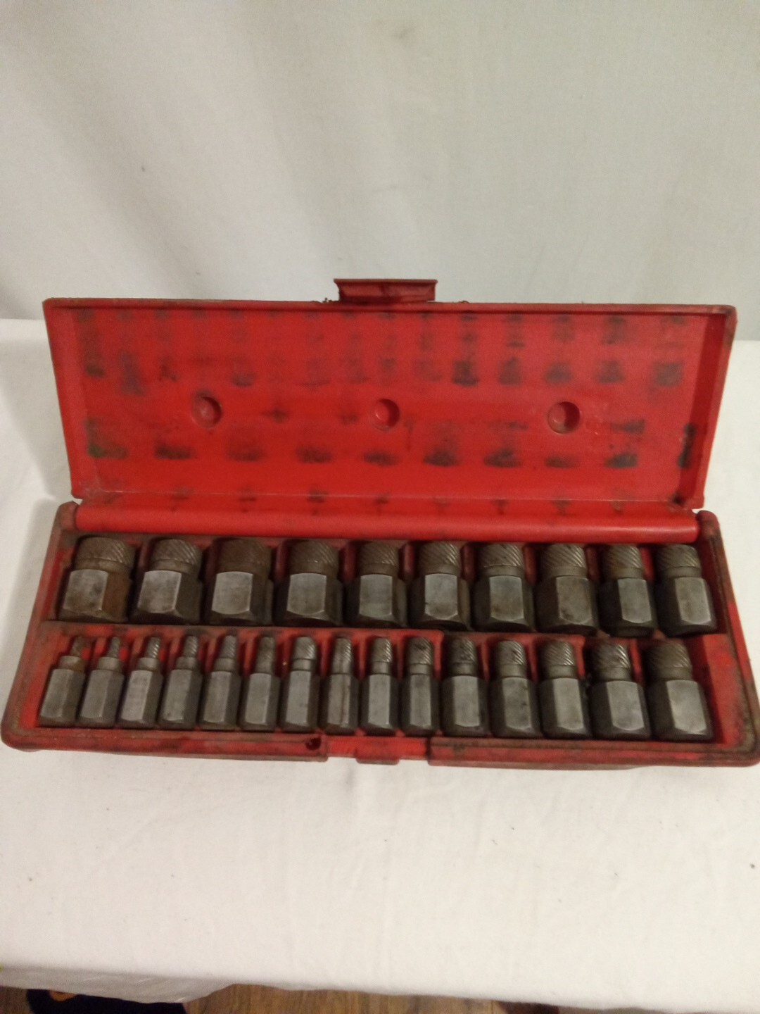 MAC TOOLS SCREW EXTRACTOR SET 25 PC. HEXAGONAL HEAD MULTI SPLINE. Excellent Cond