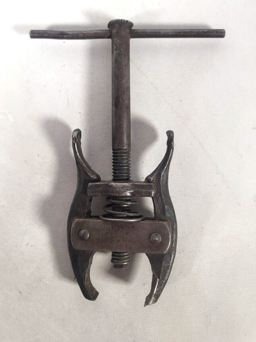 Vintage Blue Bird No. 21 Spring Loaded Battery Terminal Puller USA