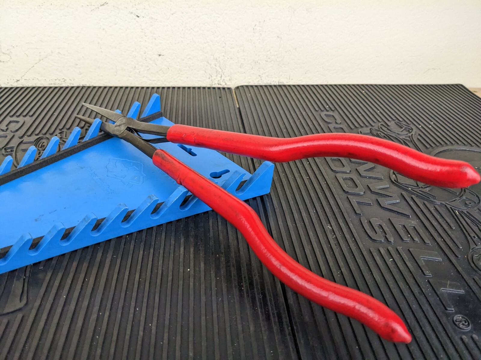 #be495 Snap-On 915CP Long Reach Needle Nose Pliers