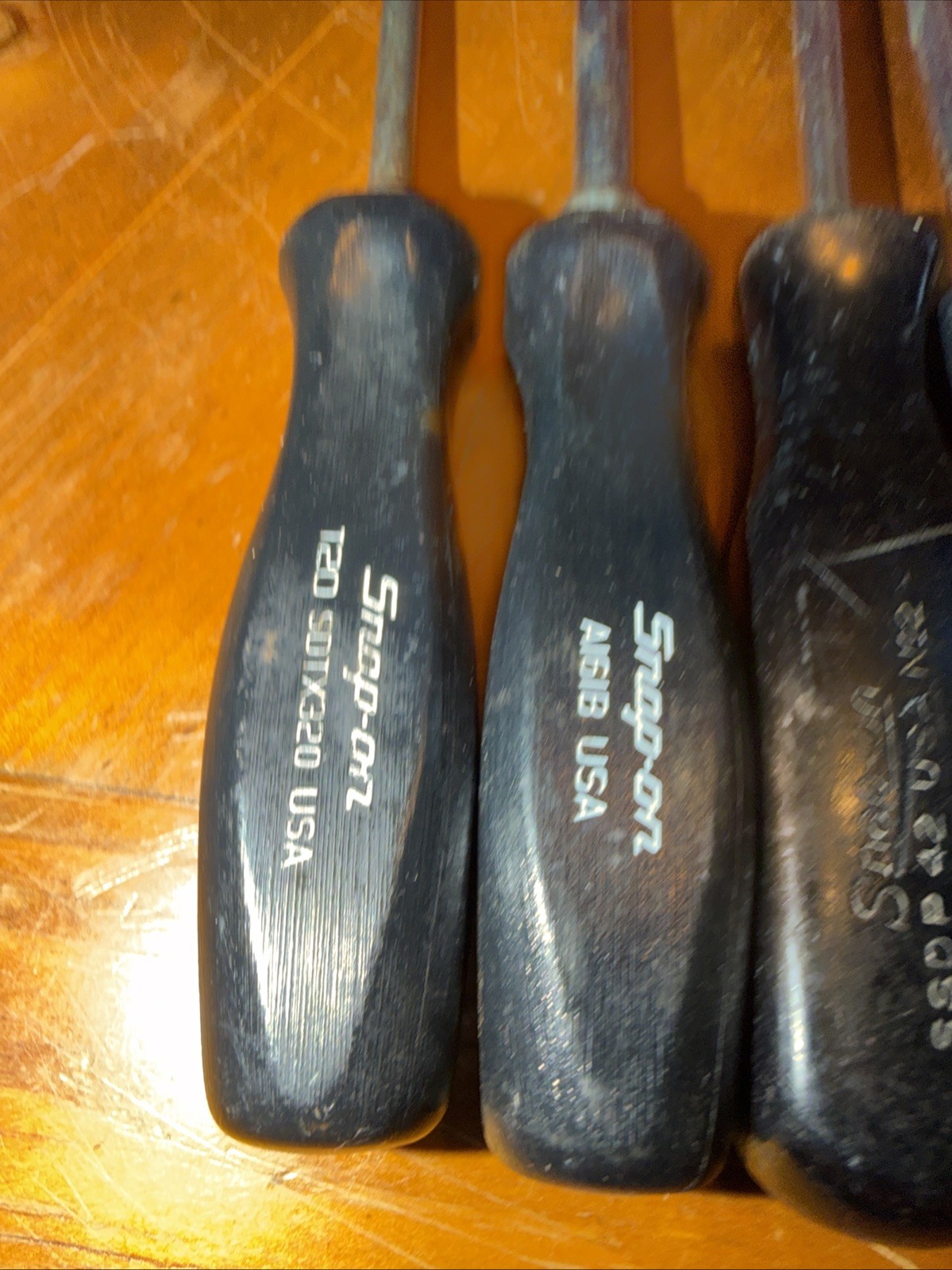 Lot Of 8 Snap On Screwdrivers