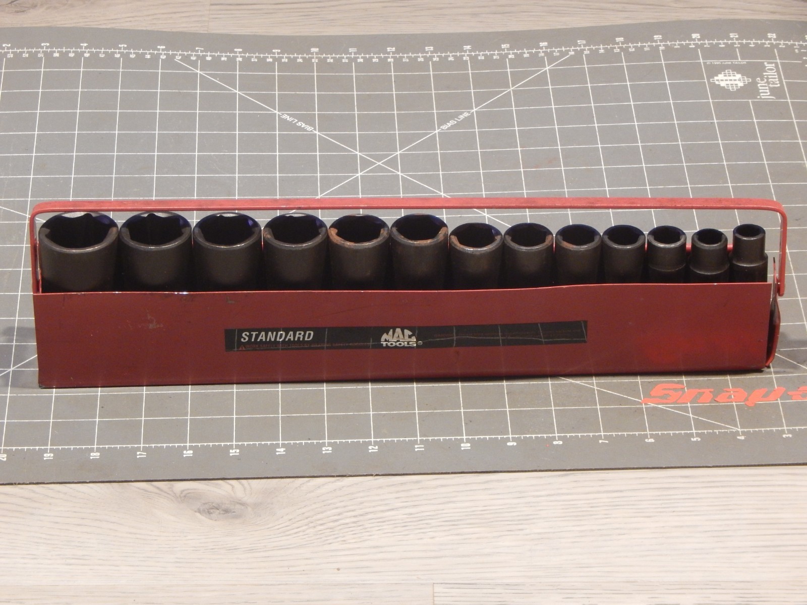 Mac 13Pc SAE 1/2 Drive Deep Impact Socket Set 7/16″ 1 1/4″ 6Pt Dr Metal Tray