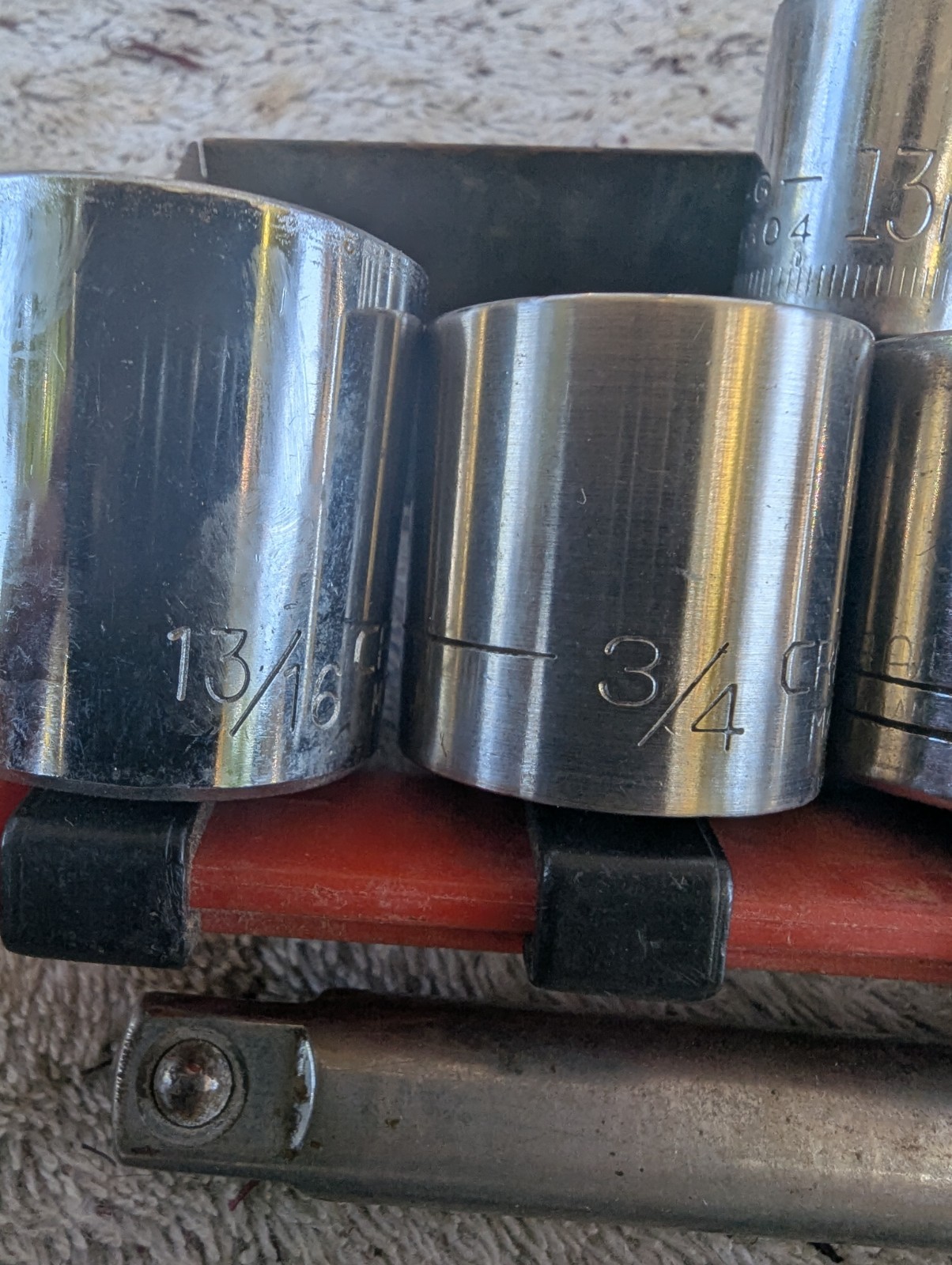 3/8″ Dr Craftsman Shallow Sockets & 2 Extensions SAE Metric 13-19mm & 3/8-13/16″