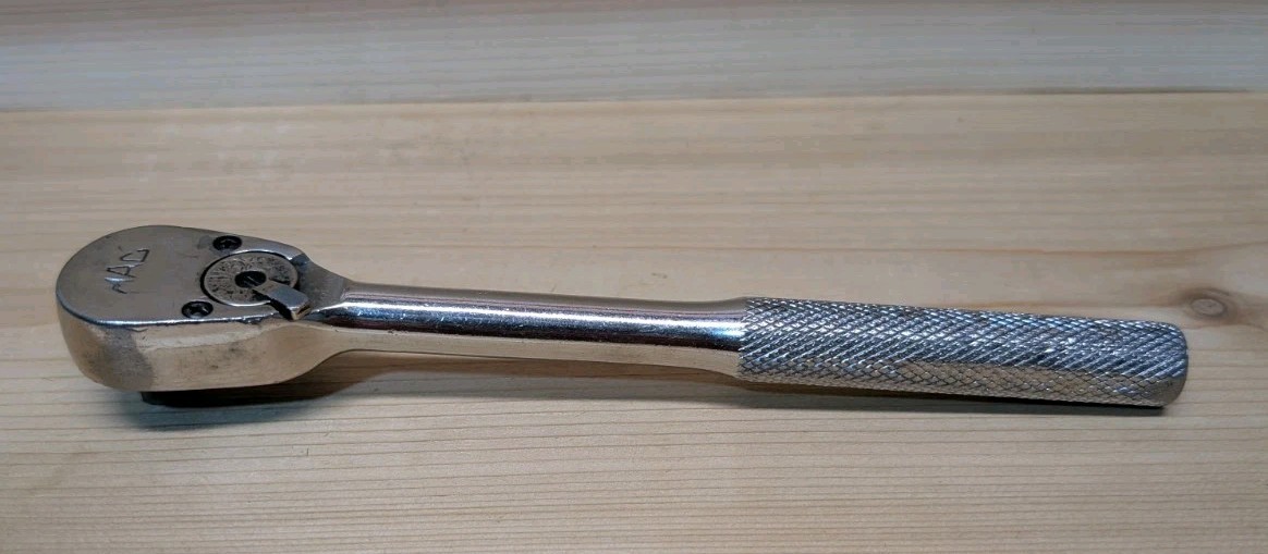 MAC USA XR8 3/8 Reversible Ratchet Wrench