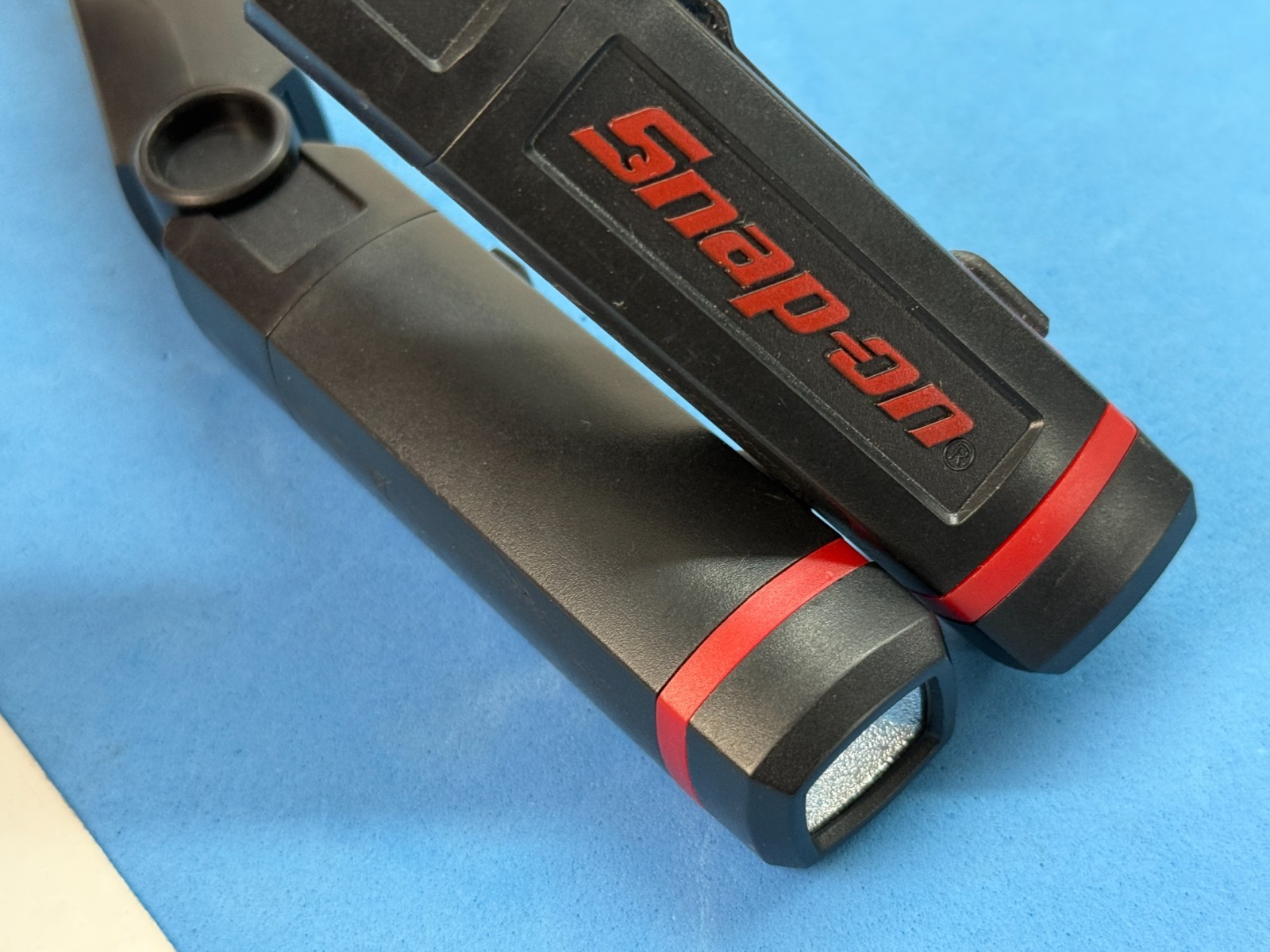Snap on Neck Light Rechargeable LED Head Light Flashlight ECHDD012A RARE