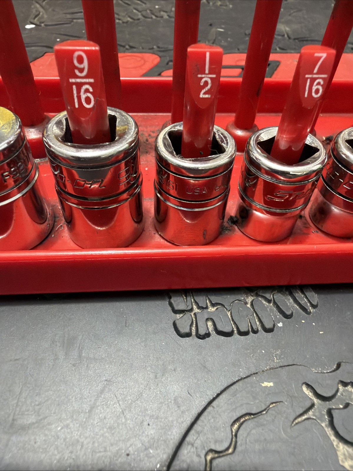 Snap-On USA 12-Pc. 1/4″-15/16″ 3/8″Drive 6-Point Shallow Socket Set Free Shippin