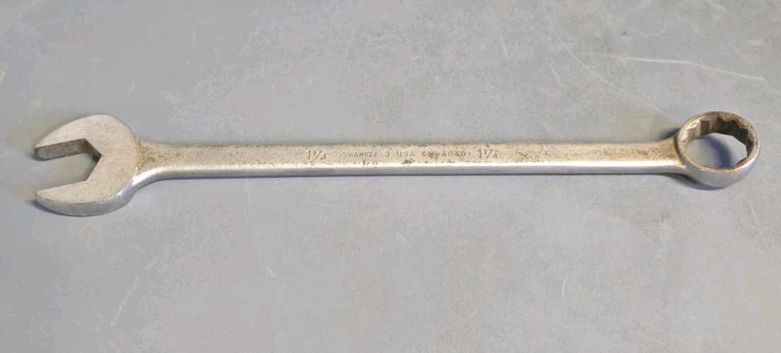 Cornwell Tools Vintage 17″ 1-1/4″ 12PT Combination Wrench CW4040