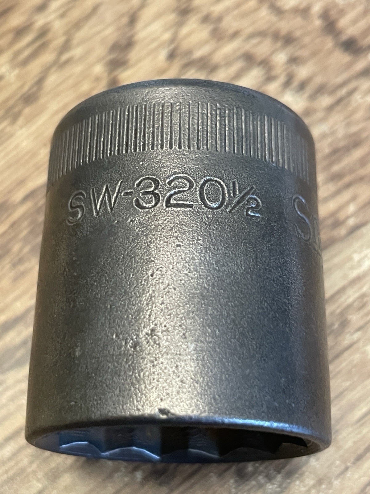 Vintage 1935 Snap On Sw320 1 inch 1/2 In Dr Shallow Socket.A True Collectable
