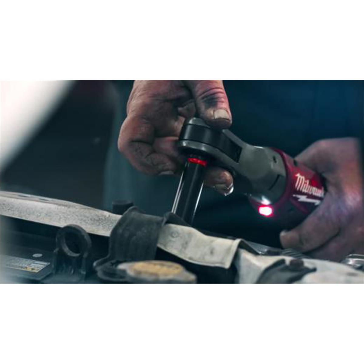 Milwaukee 49-66-7008 14 PC SHOCKWAVE 3/8″ Dr Metric Deep 6 Point Socket Set