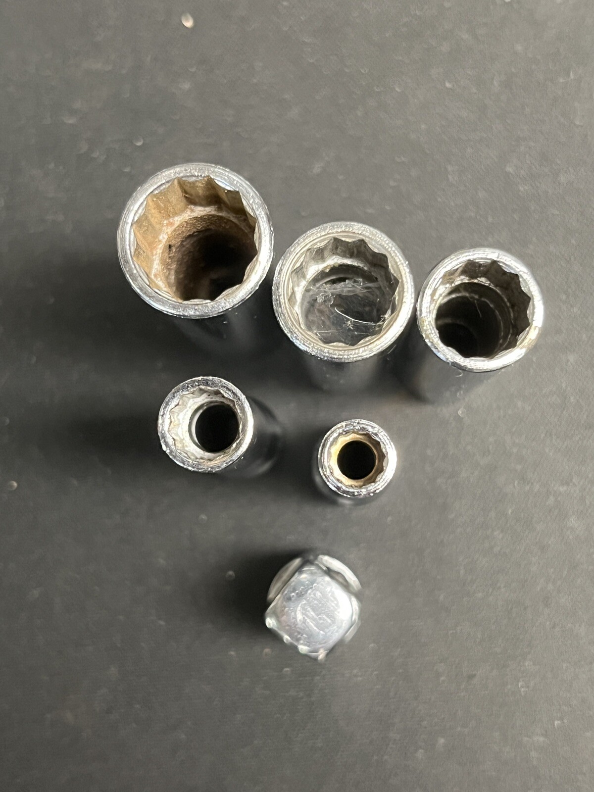 Snap On 6pc 1/4” 12 Pt Sockets, 7/16”, 3/8”, 11/32”, 1/4”, 3/16” & Adapter (Read