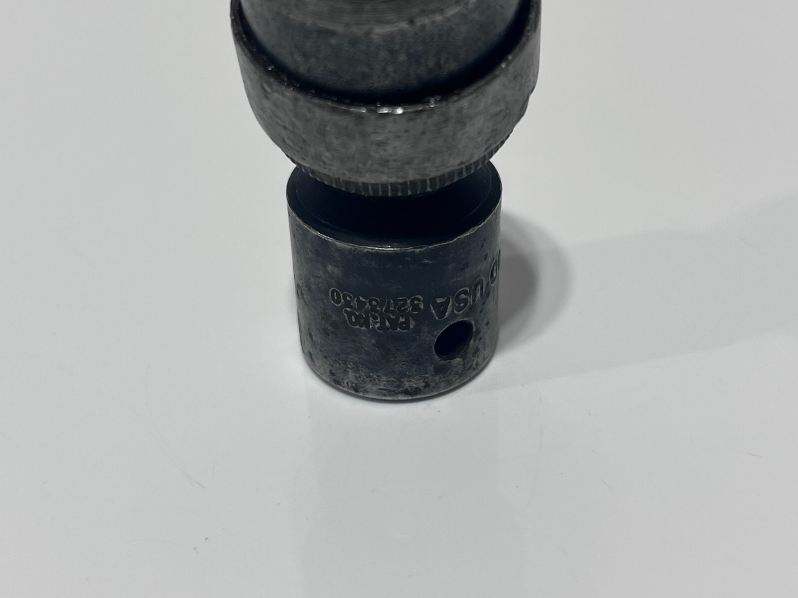 Snap-On Tools USA IMB220D SAE 11/16″ Swivel Universal Impact Socket – 1/2″ Drive